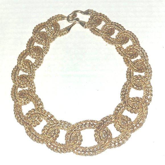 16" Necklace oval rope wire beads Hook and eye closure gold plated - Picture 3 of 3